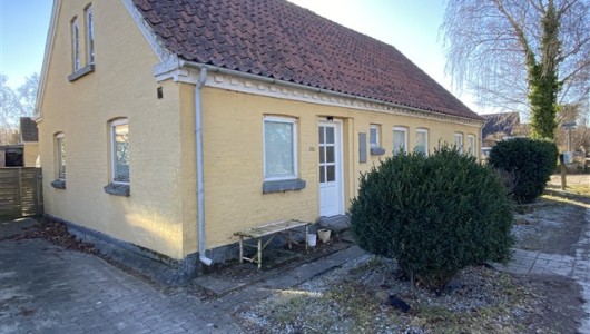 Lejlighed Nemt lille rækkehus med egen have