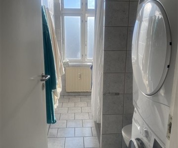 Værelse Room for rent :)) Værelse Room for rent :))