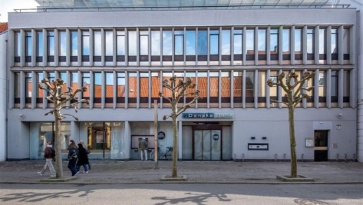 Lejlighed Totalt nyrenoveret