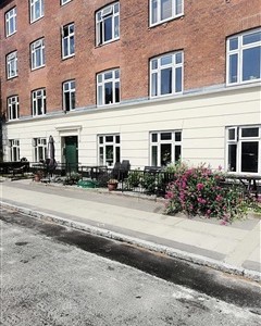 Værelse Ved grænsen til Frederiksberg. Nørrebro station og Metro.