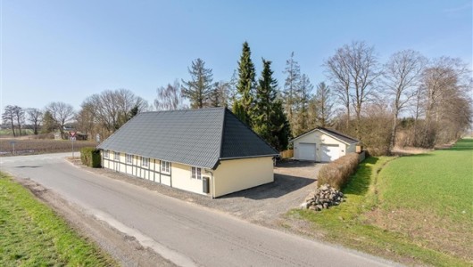 Hus/villa *BEST in CLASS* Skøn Lejlighed/hus, delv. møbleret, Delevenlig, Perfekt til enlig/par