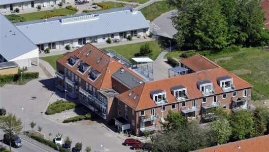 Lejlighed Dejlig lys lejlighed med altan