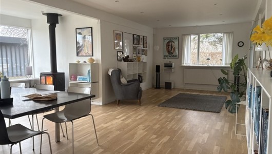 Hus/villa Eksklusiv villa med strandnær beliggenhed og plads til hele familien.