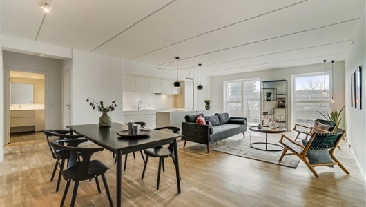 Lejlighed Lys 3 værelses midt i Lyngby!