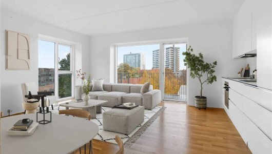 Lejlighed Lys 4 værelses lejlighed med altan i hjertet af Bagsværd Lejlighed Lys 4 værelses lejlighed med altan i hjertet af Bagsværd