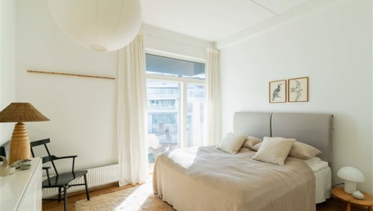 Lejlighed Lys og moderne lejlighed i ikoniske 8-tallet