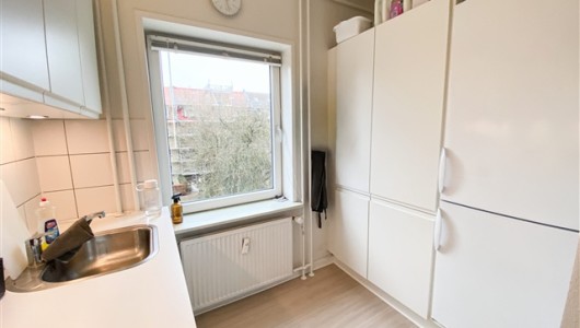 Lejlighed Lækker 2-værelses lejlighed i Øgadekvarteret