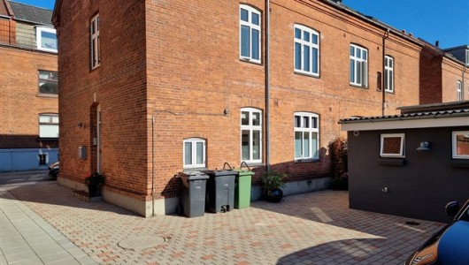 Lejlighed Lækker lejlighed med parkering Lejlighed Lækker lejlighed med parkering