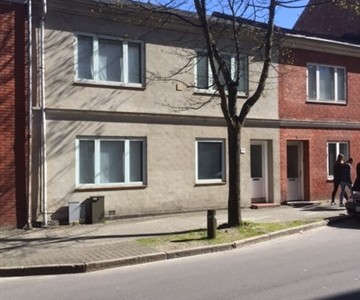 Hus/villa Ny renoveret byhus m/gårdhave i centrum