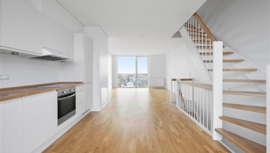 Hus/villa Unik 5-værelses rækkehus på toppen af Vanløse med egen altan, alt i hårde hvidevarer og med plads til hele familien!