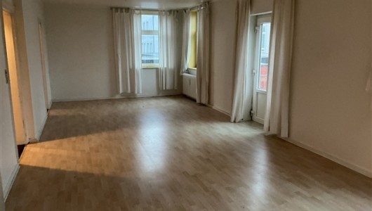 Lejlighed Valby , nær Ålholm Plads