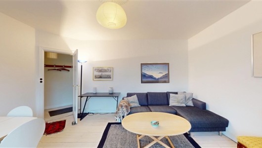 Lejlighed Velkommen til denne flotte, velindrettede og møblerede 2-værelses lejlighed på Egebovej i hjertet af Kongens Lyngby. Her får du en indflytningsklar bolig, hvor hver en kvadratmeter er udnyttet opt...