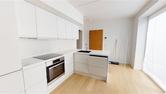 Lejlighed Velkommen til denne stilfulde og velindrettede 2-værelses lejlighed beliggende i hjertet af Nordhavn – et af Københavns mest eftertragtede og moderne kvarterer med vand, arkitektur og byliv lige u... Lejlighed Velkommen til denne stilfulde og velindrettede 2-værelses lejlighed beliggende i hjertet af Nordhavn – et af Københavns mest eftertragtede og moderne kvarterer med vand, arkitektur og byliv lige u...