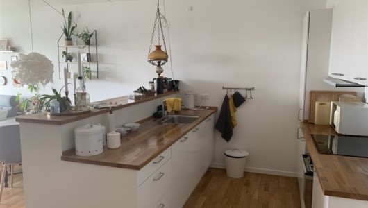 Værelse 10 m2 værelse udlejes i København til 6000,- kr. Værelse 10 m2 værelse udlejes i København til 6000,- kr.