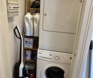 Lejlighed 2 værelser for 6.033 kr. pr. måned Lejlighed 2 værelser for 6.033 kr. pr. måned