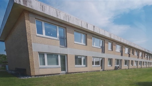 Lejlighed 2 værelses inklusiv forbrug og garage.