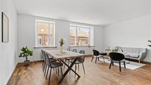 Lejlighed 2 værelses lejlighed på 87 m2