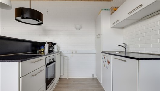 Lejlighed 4 værelser for 8.125 kr. pr. måned