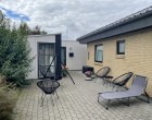 Lejlighed Anneks 2 V med terrasse udlejes