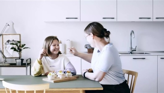 Lejlighed God 2 værelses lejlighed med altan og stort soveværelse