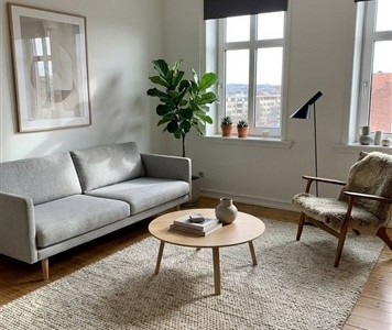 Lejlighed Lys 3-værelses på 78 m2 med trægulve, bykig og opvaskemaskine