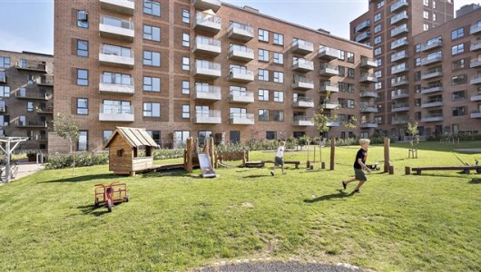 Lejlighed Stuelejlighed med stor, privat terrasse