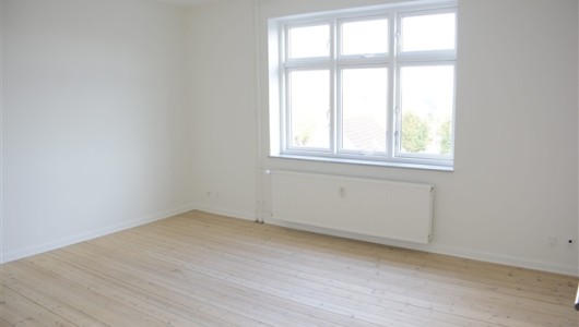 Lejlighed 2 værelses - Damhusvej , 1. th. - Odense C Lejlighed 2 værelses - Damhusvej , 1. th. - Odense C