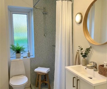 Lejlighed Bo ved jorden i dejlige lyse omgivelser Lejlighed Bo ved jorden i dejlige lyse omgivelser