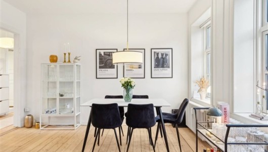 Lejlighed Fantastisk velbeliggende 2 værelses 71m2