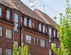 Lejlighed Lys og rummelig 5-værelses lejlighed med altan og attraktiv beliggenhed på Frederiksberg