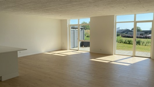 Hus/villa Lækkert kvalitetsrækkehus til leje i naturskønne omgivelser Hus/villa Lækkert kvalitetsrækkehus til leje i naturskønne omgivelser