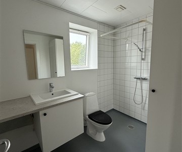 Lejlighed Pæn og hyggelig 2 værelses lejlighed på 1. sal med god beliggenhed Lejlighed Pæn og hyggelig 2 værelses lejlighed på 1. sal med god beliggenhed