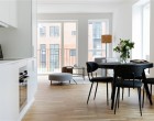 Lejlighed Stor og indbydende 5-værelses lejlighed med terrasse ud til gården, to toiletter og alt i hårde hvidevarer – Perfekt til familien eller som delebolig!