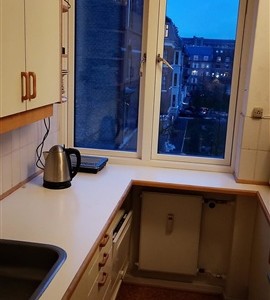 Værelse larg, cheap, close to metro, dishwasher, washing machine