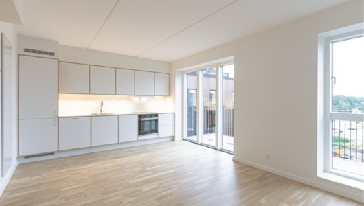 Lejlighed 108 m2 lejlighed med altan/terrasse Lejlighed 108 m2 lejlighed med altan/terrasse