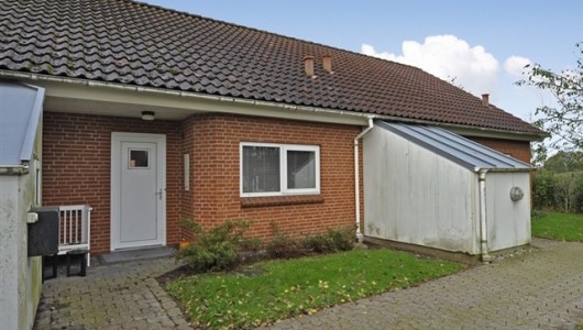 Hus/villa 2 værelses hus/villa på 60 m2 Hus/villa 2 værelses hus/villa på 60 m2