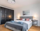 Værelse Bright, fully furnished room in a shared apartment.