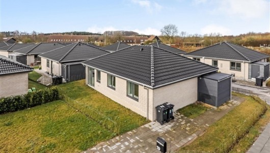 Lejlighed Bynær og moderne bolig med 3 soveværelser udlejes Lejlighed Bynær og moderne bolig med 3 soveværelser udlejes