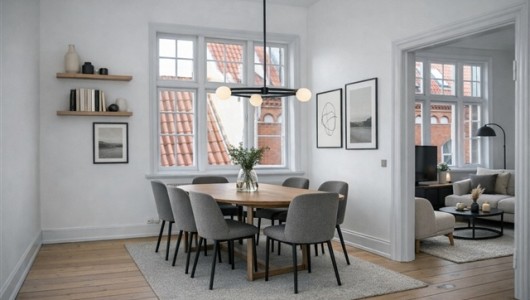 Lejlighed Charmerende herskabslejlighed i hjertet af Viborg