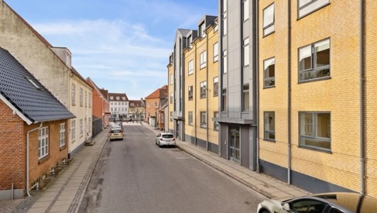 Lejlighed Dejlig 3. værelses lejlighed midt i Brande