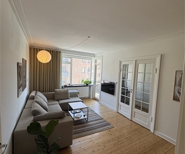 Lejlighed Lys lejlighed fremlejes fuldt møbleret på Østerbro Lejlighed Lys lejlighed fremlejes fuldt møbleret på Østerbro