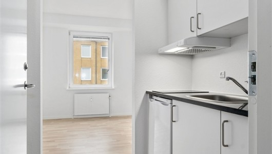 Lejlighed Skøn og lys lejlighed Viborgs hjerte Lejlighed Skøn og lys lejlighed Viborgs hjerte
