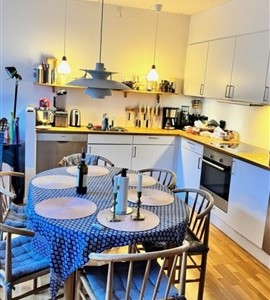 Værelse Søger lejer til værelse i moderne boligejendom