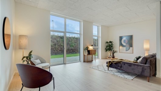Hus/villa 126 m2 hus/villa. Husdyr er tilladt Hus/villa 126 m2 hus/villa. Husdyr er tilladt