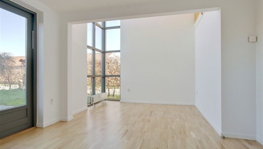 Hus/villa 92 m2 hus/villa. Husdyr er tilladt Hus/villa 92 m2 hus/villa. Husdyr er tilladt