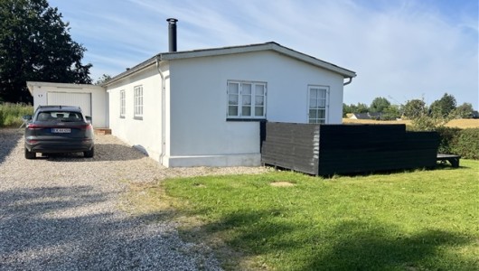 Hus/villa Hus på landet til leje. Hus/villa Hus på landet til leje.