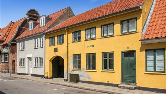 Lejlighed Hyggelig 1. værelses Lejlighed Hyggelig 1. værelses
