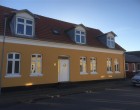 Lejlighed Nyistandsat 1. sals lejlighed tæt på centrum på rolig villavej