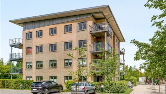 Lejlighed Skøn lys lejlighed med stor altan Lejlighed Skøn lys lejlighed med stor altan