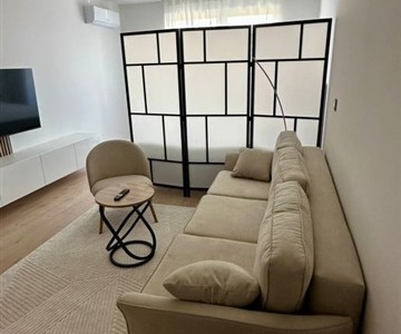 Delebolig Studiolejlighed til leje i en bygning med et areal på 26 m².